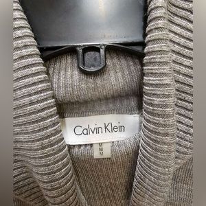 CALVIN KLEIN TURTLE NECK